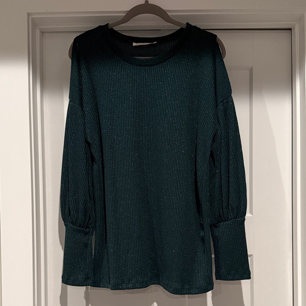 Vine & Love Dark Green Blouse